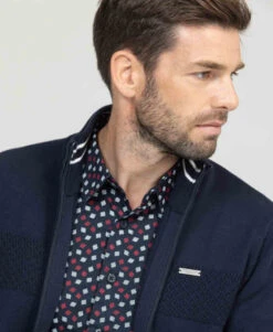 Gilet Zippé Bleu Marine Homme 8 Gilet Zippé Bleu Marine Homme -Terre De Marin Boutique prod 5191 cardigan tricot indigo itaro 666x812 fc7ea0111e0b