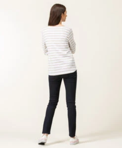 Marinière Manches Longues Femme Fond Blanc Rayé Beige -Terre De Marin Boutique prod 6675 mariniere ml fond blanc raye sable pacage 666x812 fc7ea0111e0b