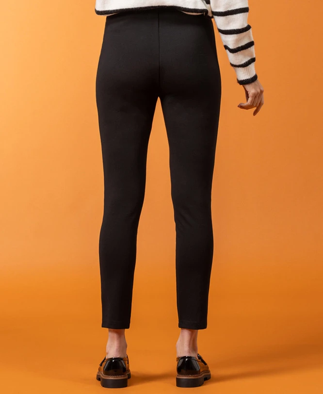 Pantalon Noir 7/8ème Femme 2 Pantalon Noir 7/8ème Femme – Image 2