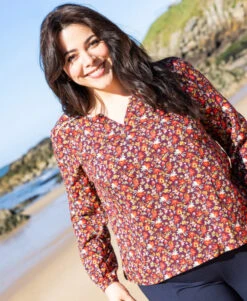 Blouse Imprimé Rose Femme -Terre De Marin Boutique prod 9129 blouse ml imprime rose carox 666x812 fc7ea0111e0b
