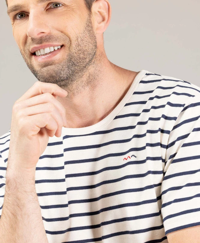 Marinière Homme Manches Courtes Fond Grège Rayé Bleu Marine 3 Marinière Homme Manches Courtes Fond Grège Rayé Bleu Marine – Image 3