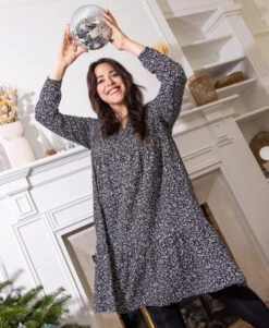 Robe En Viscose Imprimé Noir Femme -Terre De Marin Boutique prod 9332 robe ml imprime noir rully 666x812 fc7ea0111e0b