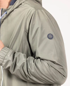 Coupe Vent Homme Kaki Clair -Terre De Marin Boutique prod 9950 coupe vent kaki clair xylopio 666x812 fc7ea0111e0b